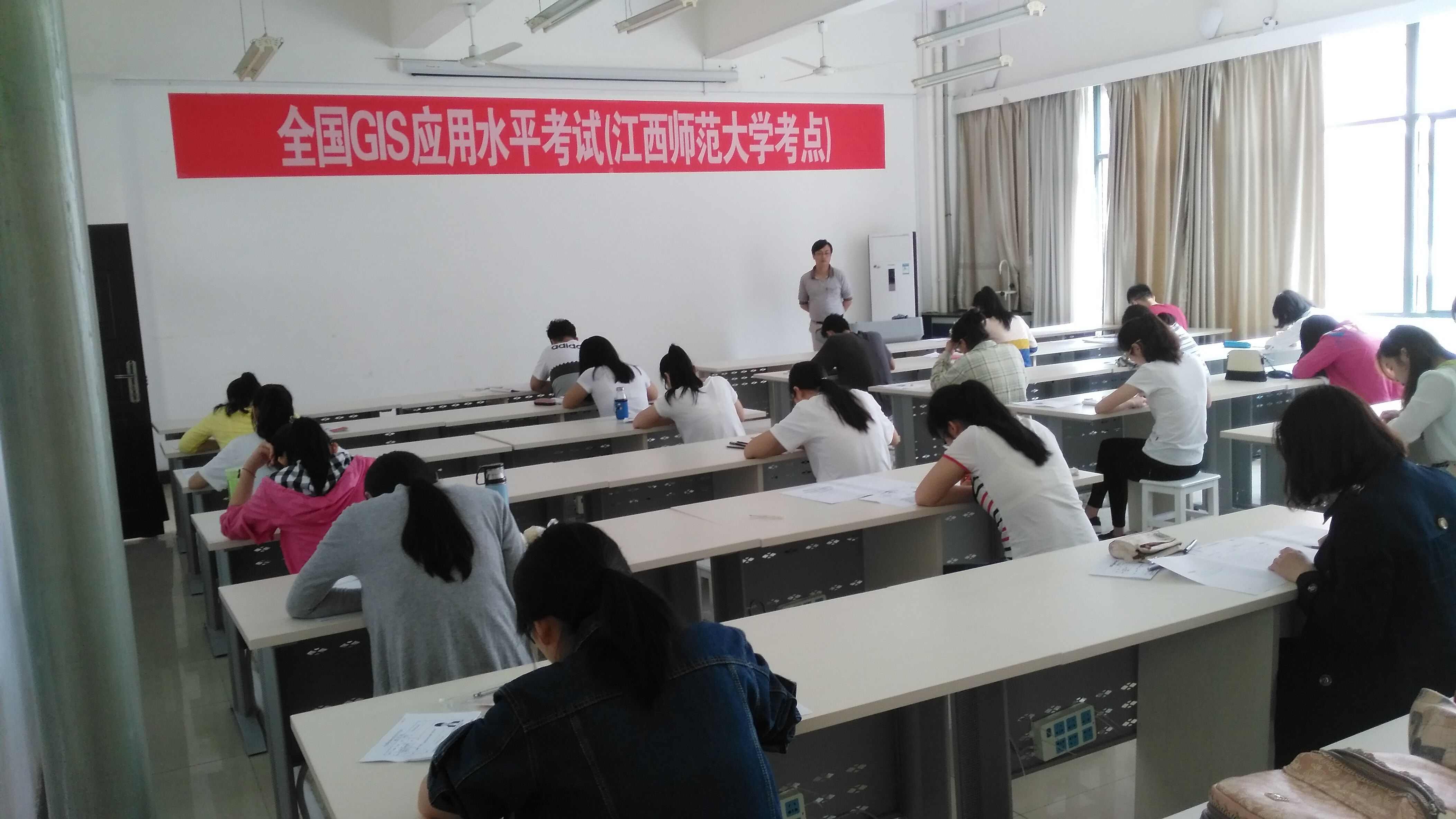 江西师范大学.jpg 江西师范大学.jpg