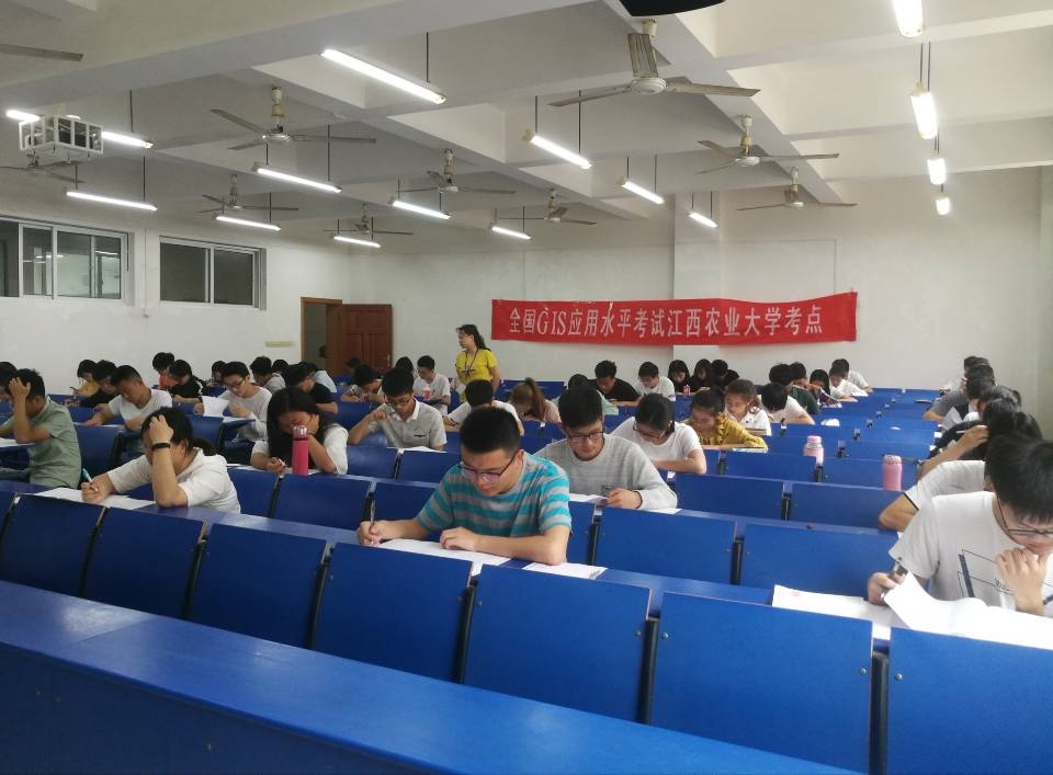 江西农业大学_副本.jpg 江西农业大学_副本.jpg